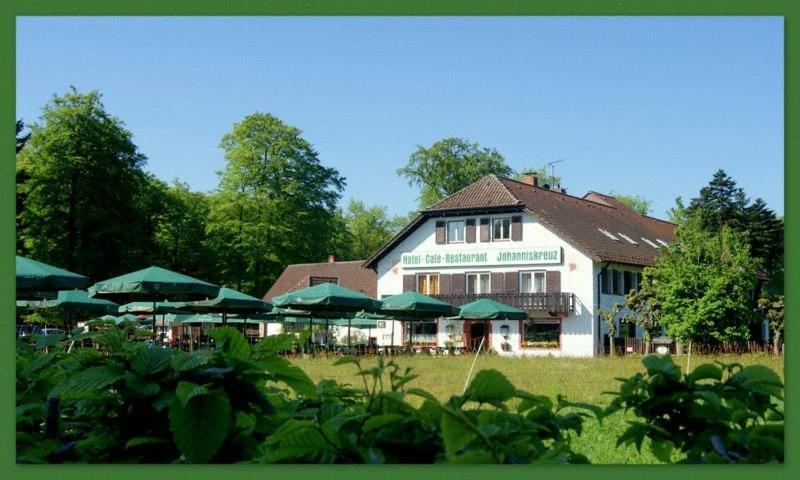 Hotel-Restaurant Johanniskreuz Trippstadt Extérieur photo