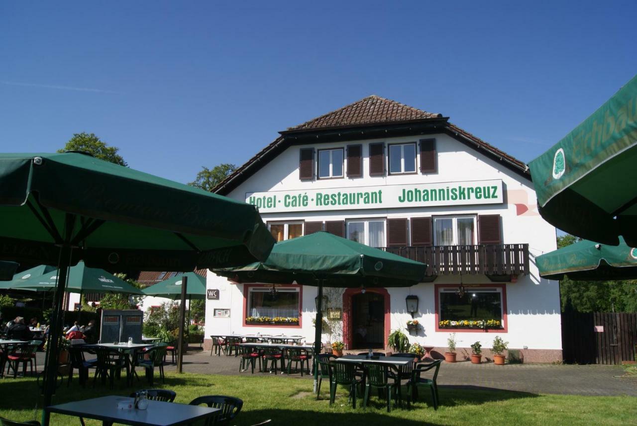 Hotel-Restaurant Johanniskreuz Trippstadt Extérieur photo