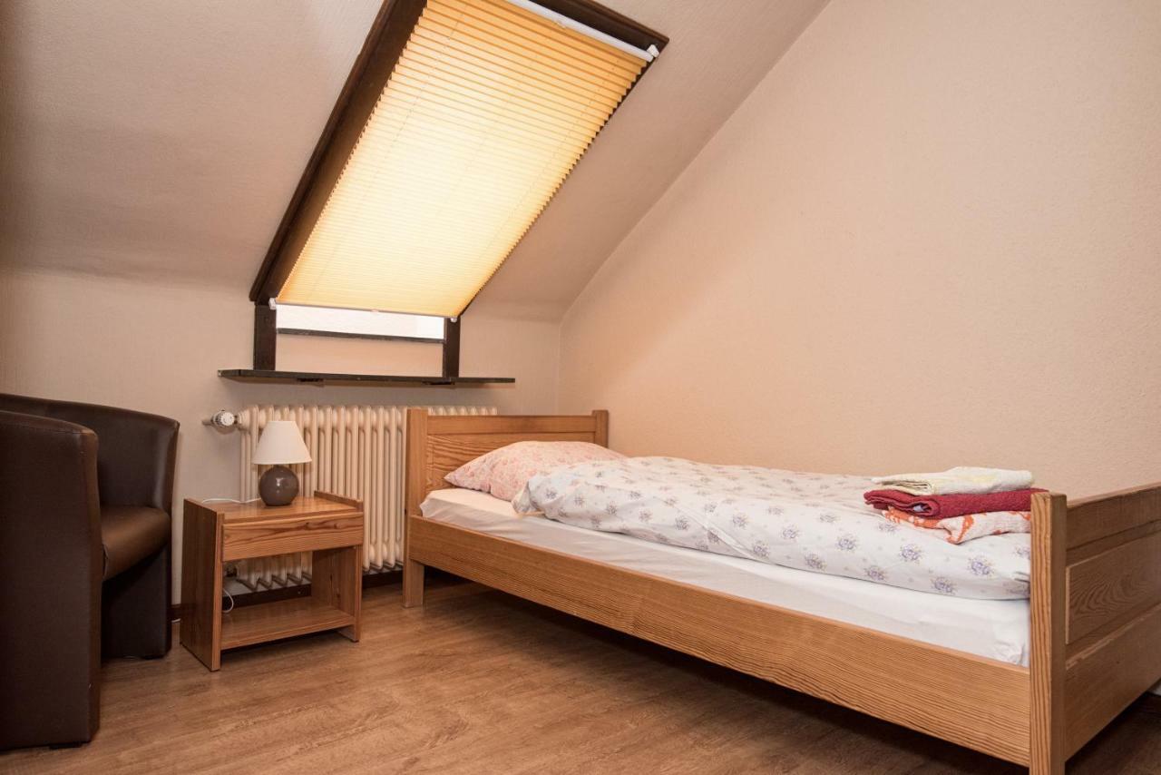 Hotel-Restaurant Johanniskreuz Trippstadt Extérieur photo