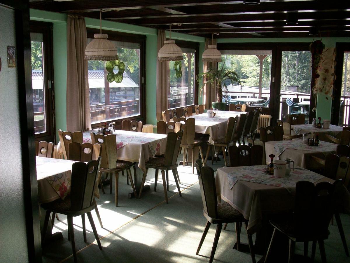 Hotel-Restaurant Johanniskreuz Trippstadt Extérieur photo